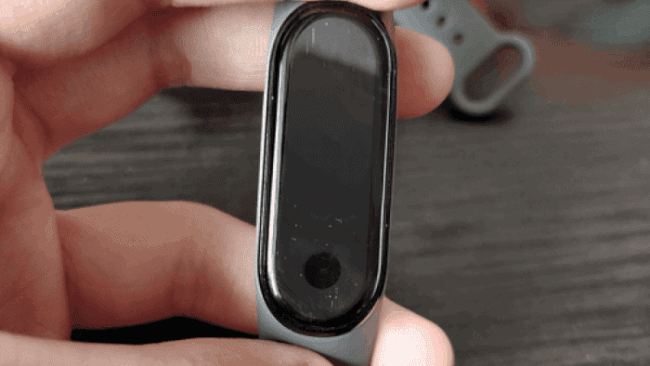 Xiaomi Mi Band 5 a