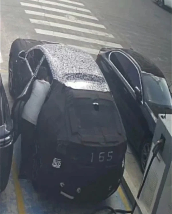 SUV Xiaomi: Nuevas fotos espía revelan nuevos detalles 2 Xiaomi SUV espía 2