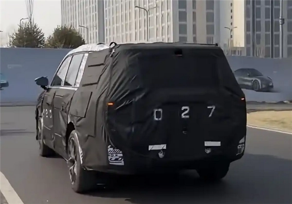 Xiaomi es nuevo "Kunlun" SUV espiado en la cámara 2 2 2D5B2015 3FEF 432E A2DE AEE71B9BAC