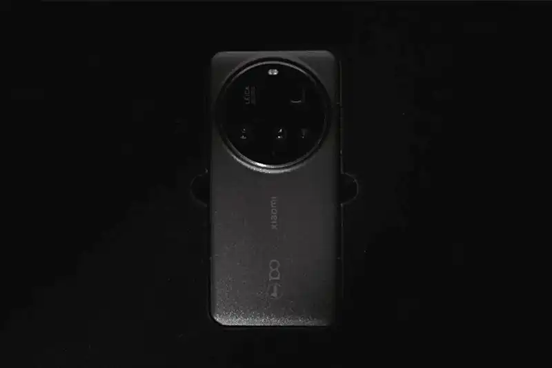 Xiaomi 15 Ultra Special 6