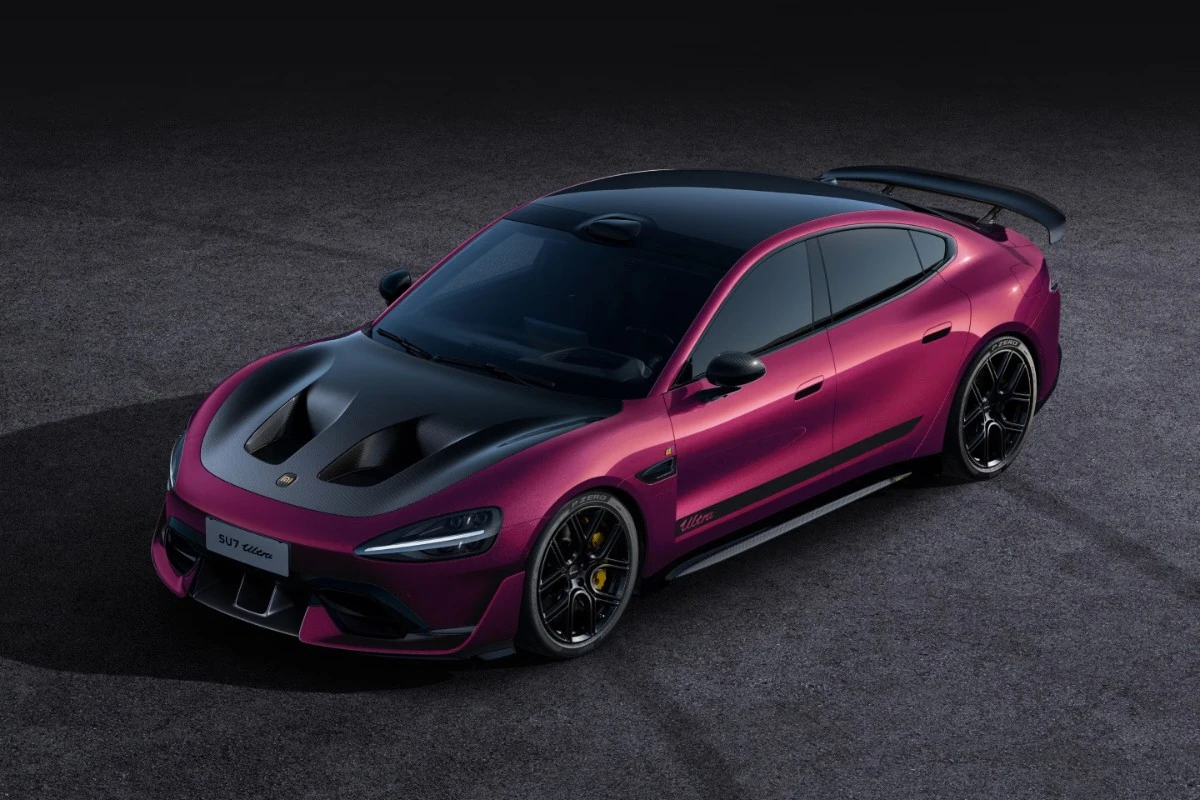 SU7 Ultra Crepúsculo Rosa Edición 1